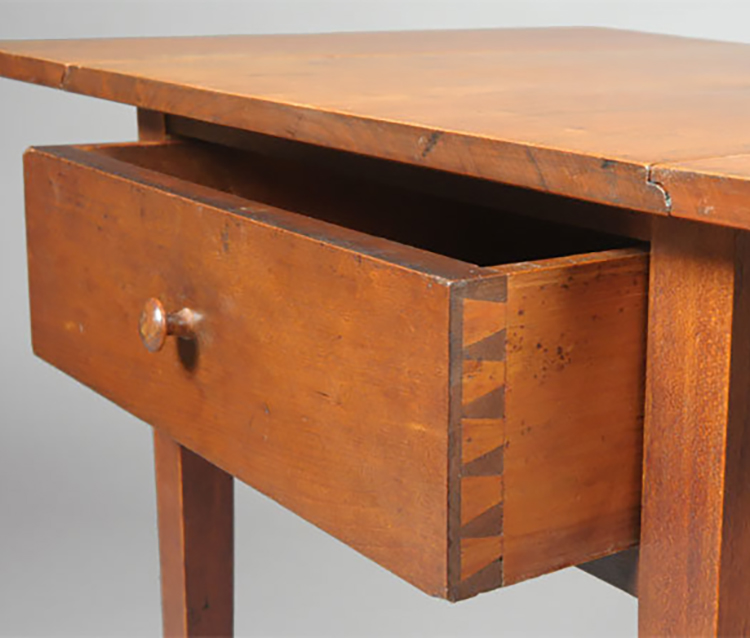 shaker table dovetail drawer