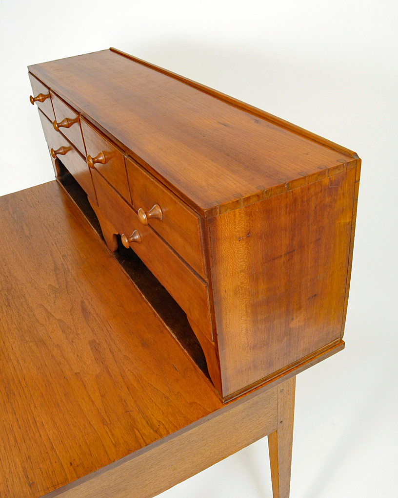 JKR Shaker Sewing Desk With Gallery John Keith Russell